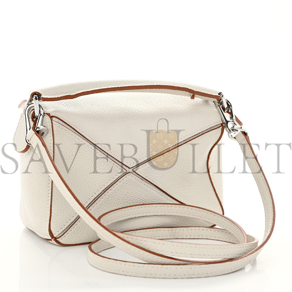 LOEWE CALFSKIN MINI PUZZLE BAG SOFT WHITE (18*12.5*8cm)