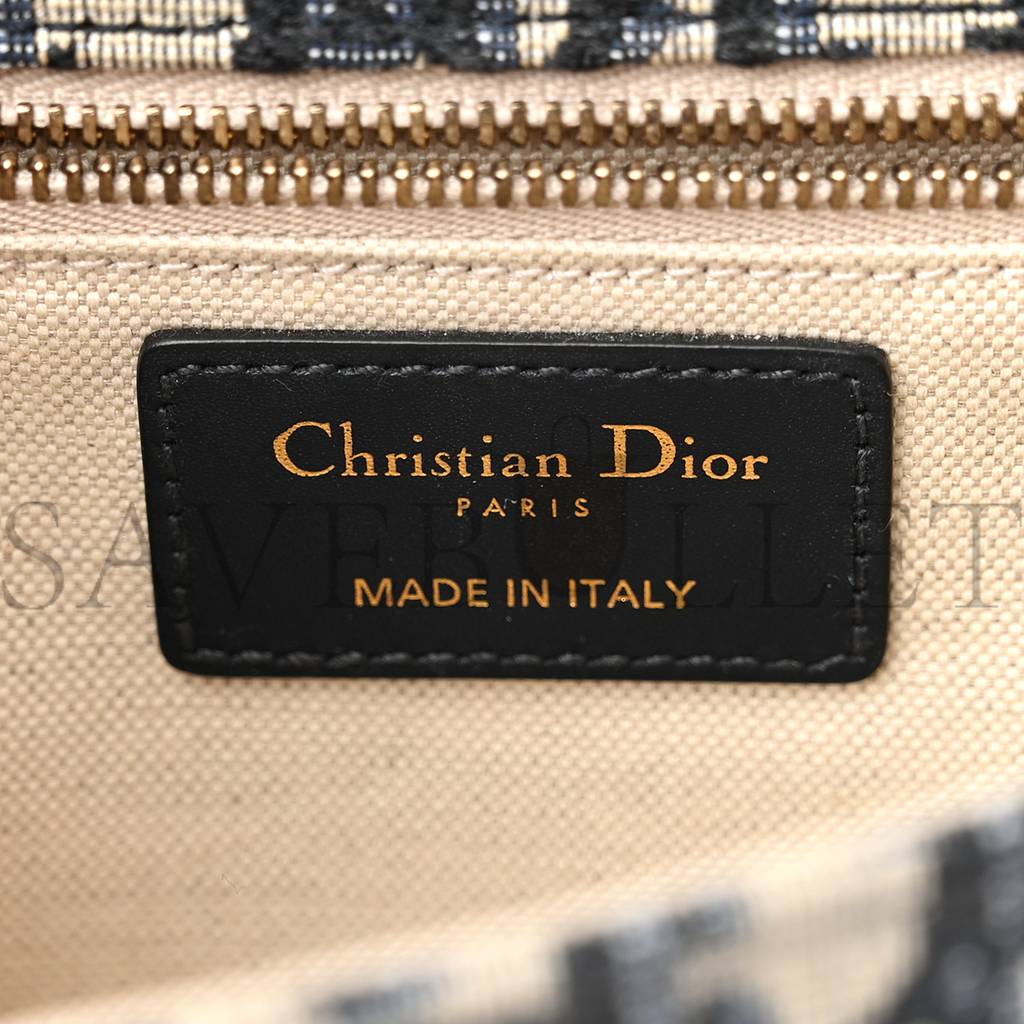 DIOR OBLIQUE SMALL DIORADDICT FLAP BAG NAVY BLUE (21*14*5.1cm) DIOR OBLIQUE SMALL DIORADDICT FLAP BAG NAVY BLUE (21*14*5.1cm)